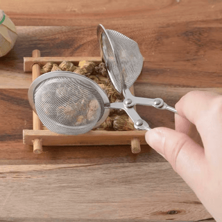 Vitorious Snap Ball Tea Strainer - Vitorious